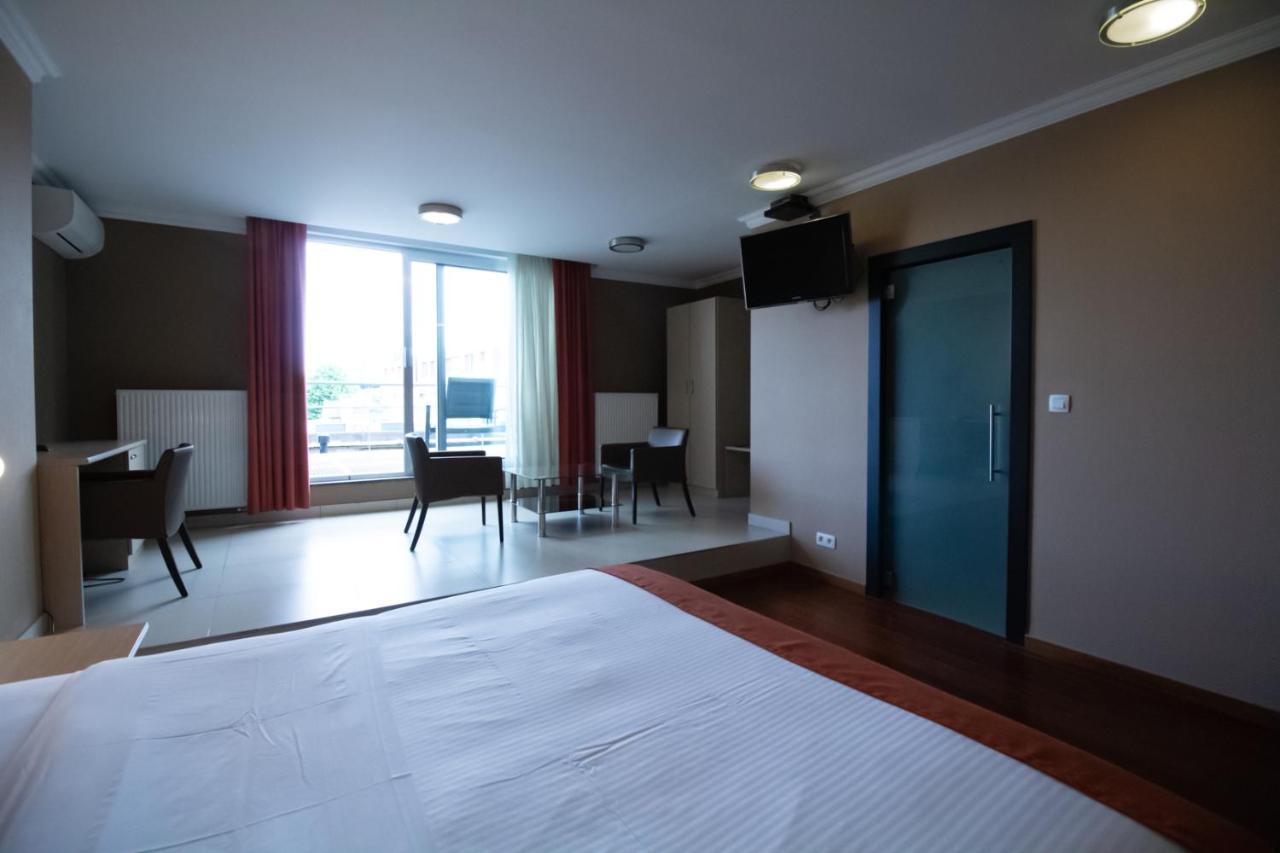 Hotel Taormina Brussels Airport Zaventem Exterior foto